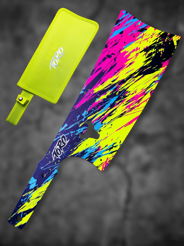 The Toro Besito throwing knife